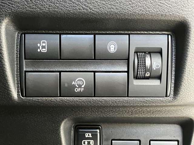 ルークス 660 ハイウェイスターGターボ 元サービス代車 片側オートS アラビュー 助手席エアバッグ アイドリングストップ機能 インテリキ- 1オーナー レーンキープ 禁煙車 LEDヘッドランプ 点検記録簿 バックモニター キーフリー ABS パワーステアリング ナビTV ワンセグ(12枚目)