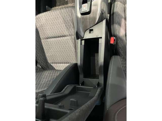 オーラ 1.2 G LEDライト アラビュー プロパイロット 自動(被害軽減)ブレーキ LED LKA サイドカメラ ETC アルミホイール インテリジェントキー パワーウィンドウ ワンオーナー フルオートエアコン キーレスエントリー メモリーナビ ナビTV(19枚目)