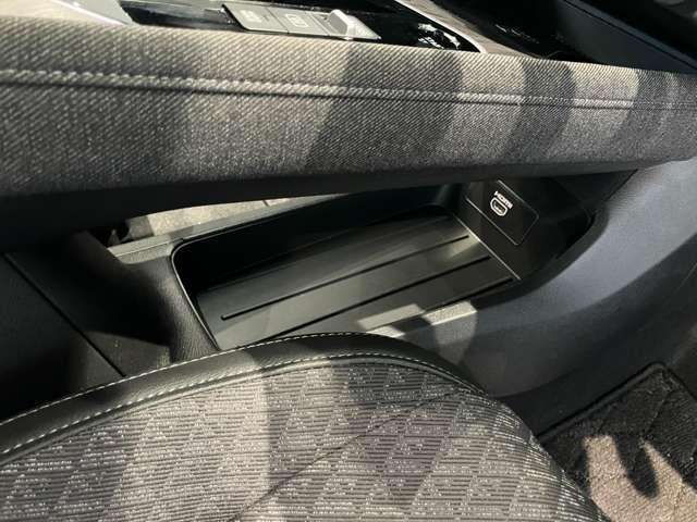 オーラ 1.2 G LEDライト アラビュー プロパイロット 自動(被害軽減)ブレーキ LED LKA サイドカメラ ETC アルミホイール インテリジェントキー パワーウィンドウ ワンオーナー フルオートエアコン キーレスエントリー メモリーナビ ナビTV(20枚目)