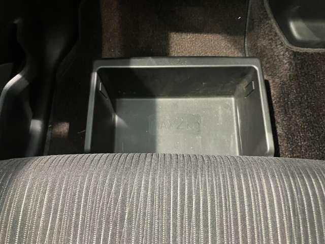 デイズルークス 660 ハイウェイスターX Gパッケージ 両側オートS アラビュー ETC メモリーナビ ETC装備 ナビTV アラウンドモニター 1オーナー アイストップ フルオートエアコン Sキー バックカメラ 点検記録簿 ワンセグ Wエアバック ABS キーレス メモリナビ パワーウィンドウ PS(18枚目)