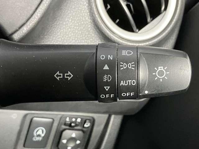 デイズ ６６０　ハイウェイスターＸ　キセノン　アラビュー　メモリーナビ　ナビＴＶ付　全席ＰＷ　ＩＳＴＯＰ　ダブルエアバッグ　ＰＳ　スマキー　Ｂカメラ　ＡＡＣ　１オーナー車　アルミホイール　キーフリーシステム　記録簿　ＡＢＳ　１セグＴＶ　メモリーナビ　エアバック（8枚目）