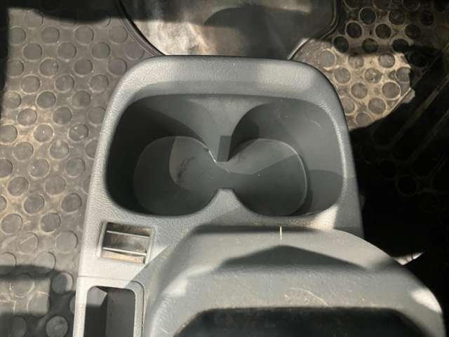 クリッパートラック ６６０　ＳＤ　４ＷＤ　ラジオチューナー　エアコン　パートタイム４ＷＤ　エアコン付　定期点検記録簿　エアバック　ＡＢＳ　１オーナー（8枚目）