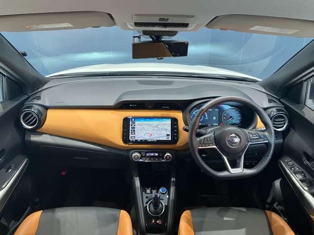 キックス １．２　Ｘ　ツートーン　インテリアエディション　（ｅ－ＰＯＷＥＲ）　ＬＥＤ　アラビュー　プロパイロット　ＥＴＣ　ドラレ　エマージェンシーＢ　アラウンドモニター　Ｒカメラ　ＬＥＤ　ワンオーナ　エアコン　ドラレコ　スマートキー　記録簿　ＥＴＣ　メモリーナビ　ＡＷ　キーレス　ワンセグＴＶ　ナビＴＶ　ＡＢＳ　パワーウィンドウ（3枚目）