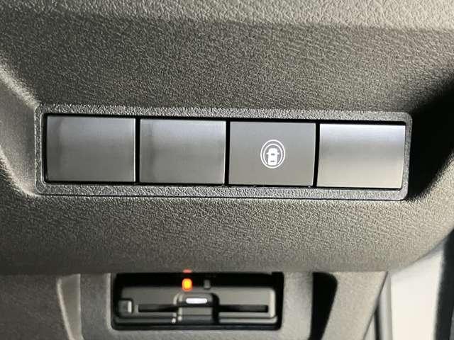 オーラ １．２　Ｇ　レザーエディション　元試乗車　ＬＥＤ　アラビュー　ＥＴＣ　ドラレコ　ワンオーナ　追突防止　本革　車線逸脱警報装置　禁煙車　ＬＥＤ　ドライブレコーダー　記録簿　バックモニター　ＥＴＣ　インテリジェントキー　メモリーナビゲーション　ＡＷ　キーレスエントリー　オートエアコン（10枚目）