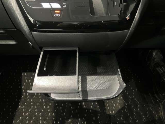 ルークス ６６０　ハイウェイスターＸ　プロパイロット　エディション　ＬＥＤ　両側オートＳ　アラビュー　ＥＴＣ　ドラレコ　左右パワースライドドア　アイドリング　パノラマモニター　助手席エアバッグ　衝突軽減ブレーキ　ＰＷ　ナビ＆ＴＶ　１セグ　ＬＥＤヘッドライト　スマートキー　ＥＴＣ　ドライブレコーダー　バックカメラ　ＰＳ（19枚目）