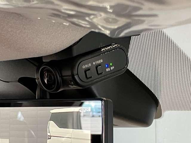 オーラ １．２　Ｇ　元試乗車　ＬＥＤ　アラビュー　プロパイロット　Ｅ　自動（被害軽減）ブレーキ　試乗車アップ　ＬＥＤ　ＬＫＡ　サイドカメラ　ＥＴＣ　ドライブレコーダー　アルミホイール　禁煙　インテリジェントキー　パワーウィンドウ　ワンオーナー　フルオートエアコン　記録簿（17枚目）