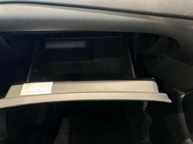 エクストレイル 2.0 20Xi 2列車 LED アラビュー プロパイロット オートバッ アイドリングストップ車 LEDヘットライト Rカメラ インテリキー レーンキープアシスト ETC ドライブレコーダー 記録簿 キーフリー 1オーナー TVナビ オートエアコン アルミホイール ABS(16枚目)