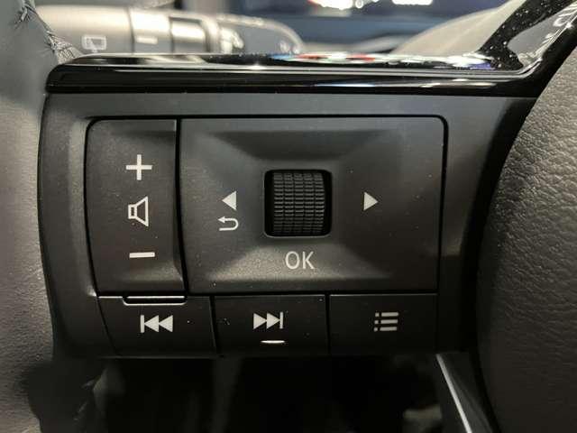 �X�e�A�����O�X�C�b�`���ځI�n���h���ЂƂŎ�𗣂��Ȃ��Ă��^�]�����������炳�Ȃ��Ă����삪�o���ĕ֗��ł���