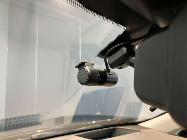 ��������S�^�]�����Ă��Ă��A���̂Ɋ������܂�邱�Ƃ�����܂��B������̎��ɏ؋��Ƃ��Ďg����h���C�u���R�[�_�[�t�B