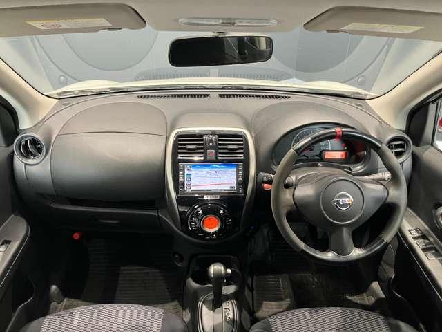 ���X�^�b�t�ɂ�郋�[���N���[�j���O�ςł��B���܂łɗ��܂�������E�G�ۂ���|���Ă��܂��̂ŁA���K�ɏ���Ē����܂��B���ЁA��x�������������B