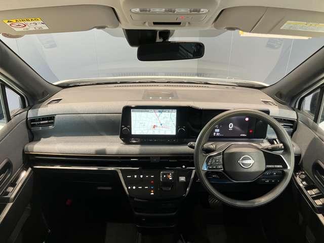 サクラ Ｘ　ＬＥＤ　アラビュー　ＥＴＣ　メーカーナビ　アラウンドヴューモニター　運転席エアバック　ＡＡＣ　ＬＥＤヘッドランプ　スマートキー　レーンアシスト　ＥＴＣ　キーレスエントリー　ワンオーナー　バックモニター　パワーステアリング　アルミホイール（3枚目）