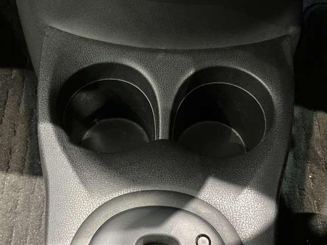 ノート 1.2 X エマージェンシーブレーキ パッケージ アラウンドビューモニター 全方位モニター エコモード 1オーナー PW バックビューモニター キーフリー オートエアコン PS 記録簿 ABS エアバック サイドカメラ インテリキ- 踏み間違え防止 車線逸脱警報装置(9枚目)