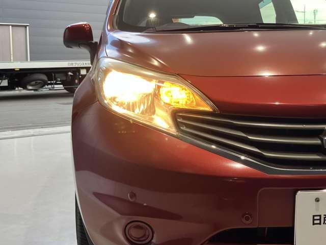 ノート 1.2 X エマージェンシーブレーキ パッケージ アラウンドビューモニター 全方位モニター エコモード 1オーナー PW バックビューモニター キーフリー オートエアコン PS 記録簿 ABS エアバック サイドカメラ インテリキ- 踏み間違え防止 車線逸脱警報装置(20枚目)