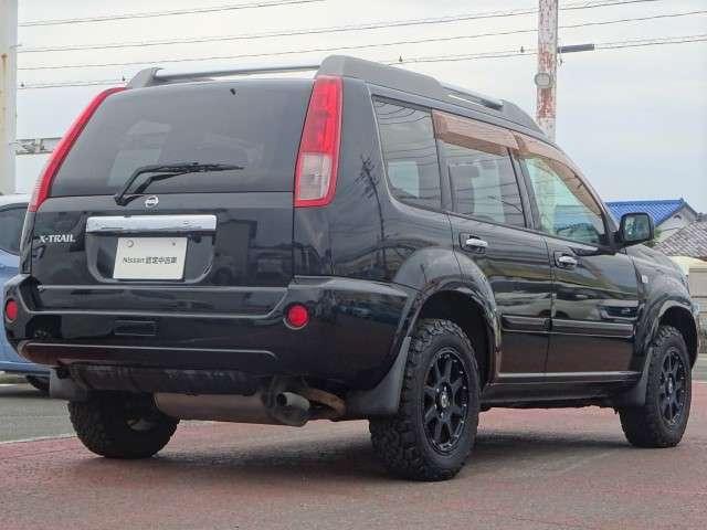 エクストレイル 2.0 X 4WD 社外ナビ バックカメラ ETC パワーウィンド インテリキー パワステ Bカメラ 運転席エアバッグ AUTOエアコン キーレス ETC Wエアバック アルミ ABS メモリーナビ 切替式4WD(2枚目)