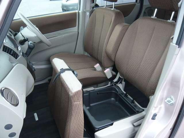 ルークス 660 X アイドリングストップ プッシュエンジンスターター スマートキープッシュスタート バックモニター ナビTV 助手席エアバッグ 運転席エアバッグ パワーウィンドウ ワンセグ フルオートエアコン 片側電動両側スライドドア パワーステアリング キーレス(12枚目)