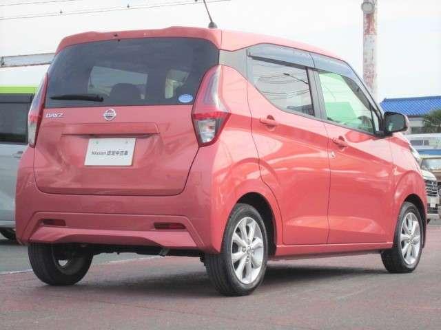 デイズ ６６０　Ｘ　アラウンドビュー　アイドリングストップ　アラウンドＭ　踏み間違え防止　スマートキー　イモビライザー　バックカメラ　１オーナー　レーンキープ　アイドリングストップ　キーレス　フルオートエアコン　ナビＴＶ　ＷＡＢ　運転席エアバック　ＰＳ　ＡＢＳ（2枚目）