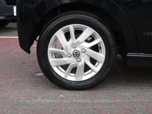 デイズ ６６０　ハイウェイスターＸ　下取りワンオーナー車　ブレーキサポート　ＬＥＤ　イモビライザー　１オーナー　インテリジェントキー　レーンキープ　バックカメラ　ナビＴＶ　アイドリングストップ　オートエアコン　デュアルエアバッグ　アルミホイール　メモリーナビ（20枚目）