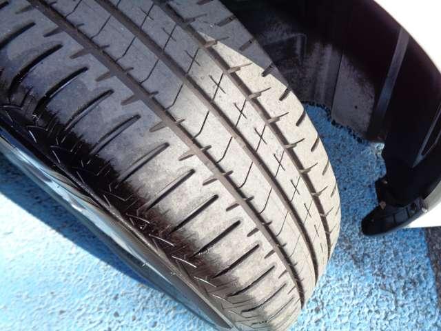 ノート １．２　ｅ－ＰＯＷＥＲ　メダリスト　メモリーナビ　アラウンドビューモニター　被害軽減ブレーキ　ＴＶナビ　ドライブレコーダ　バックモニター　インテリキー　盗難防止装置　ＬＥＤランプ　車線逸脱警報システム　ワンオーナー　キーフリー　ＥＴＣ　オートエアコン　記録簿　パワーウインドウ（11枚目）