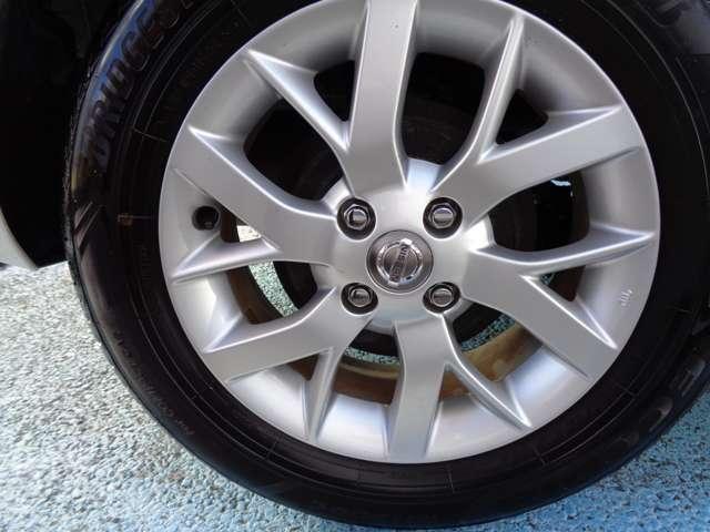 ノート １．２　ｅ－ＰＯＷＥＲ　メダリスト　メモリーナビ　アラウンドビューモニター　被害軽減ブレーキ　ＴＶナビ　ドライブレコーダ　バックモニター　インテリキー　盗難防止装置　ＬＥＤランプ　車線逸脱警報システム　ワンオーナー　キーフリー　ＥＴＣ　オートエアコン　記録簿　パワーウインドウ（12枚目）