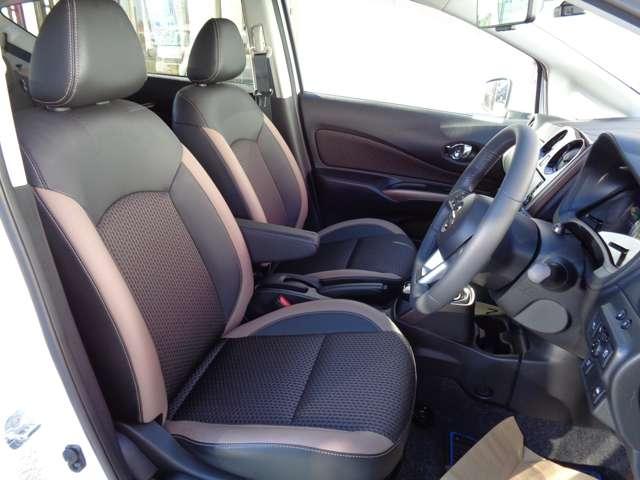 ノート １．２　ｅ－ＰＯＷＥＲ　メダリスト　メモリーナビ　アラウンドビューモニター　被害軽減ブレーキ　ＴＶナビ　ドライブレコーダ　バックモニター　インテリキー　盗難防止装置　ＬＥＤランプ　車線逸脱警報システム　ワンオーナー　キーフリー　ＥＴＣ　オートエアコン　記録簿　パワーウインドウ（13枚目）