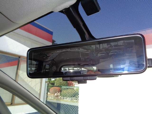 セレナ 1.2 e-POWER ハイウェイスター V アーバンクロム プロパイロット メモリーナビ インテリジェントエマージェンシーブレーキ 全周囲カメラ LEDヘッド アダプティブクルーズ ETC 両側自動ドア レーンアシスト ドラレコ ワンオーナー インテリキー バックカメラ 禁煙車 ABS(10枚目)