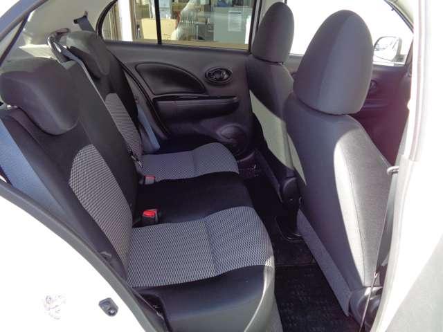 マーチ １．２　Ｓ　メモリーナビ　バックモニター　１セグＴＶ　メンテナンスノート　衝突軽減ブレーキ　レーンキープアシスト　１オーナ－　運転席助手席エアバック　キーレス　バックモニター　ドラレコ　ナビＴＶ　パワーウインド　メモリーナビゲーション　ＰＳ（12枚目）