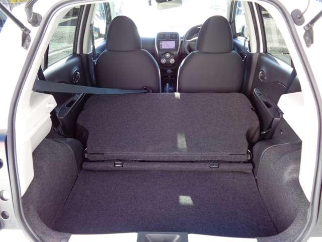 マーチ １．２　Ｓ　メモリーナビ　バックモニター　１セグＴＶ　メンテナンスノート　衝突軽減ブレーキ　レーンキープアシスト　１オーナ－　運転席助手席エアバック　キーレス　バックモニター　ドラレコ　ナビＴＶ　パワーウインド　メモリーナビゲーション　ＰＳ（14枚目）