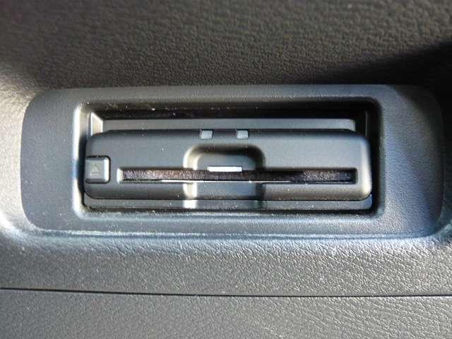 ルークス ６６０　ハイウェイスターＸ　プロパイロット　エディション　両側オートスライドドア装備　左右パワースライドドア　アイドリング　イモビ　パノラマモニター　助手席エアバッグ　衝突軽減ブレーキ　ＰＷ　ナビ＆ＴＶ　１セグ　ＬＥＤヘッドライト　ＬＤＷ　スマートキー　ＥＴＣ　ワンオーナー車　ＰＳ（9枚目）