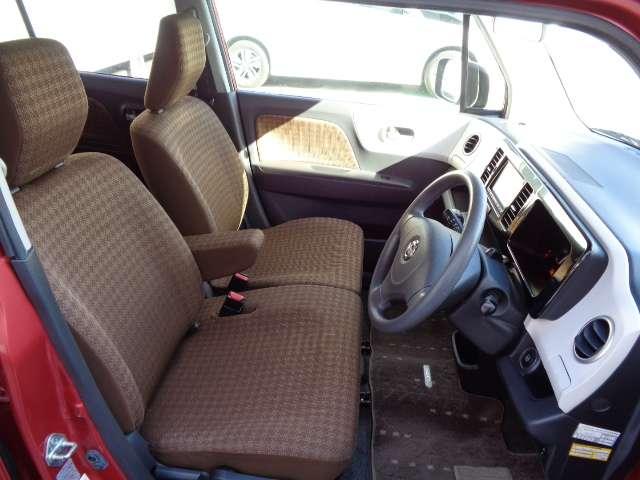 モコ ６６０　Ｘ　メモリ－ナビ　バックカメラ　ＥＴＣ　パワーウインド　ＡＴエアコン　Ｂモニター　ＥＴＣ付き　ナビテレビ　１オーナー　デュアルエアバッグ　ワンセグ　スマキー　運転席エアバッグ　キーレスエントリー　メモリーナビ　アルミ　パワステ　ＡＢＳ（5枚目）