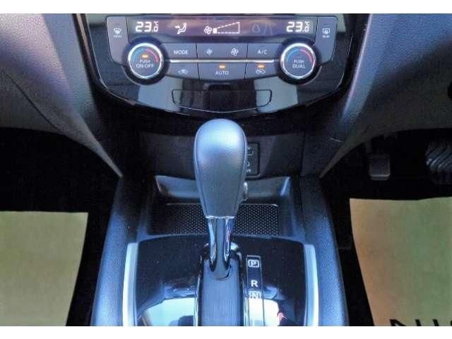 エクストレイル ２．０　モード・プレミア　ハイブリッド　エマージェンシーブレーキパッケージ　４ＷＤ　アラウンドビュー　ルーフレール　ＥＴＣ　ワンオ－ナ－車　ナビＴＶ　レーンキープ　オートクルーズコントロール　バックモニター　ＬＥＤヘッドランプ　ＥＴＣ　ＡＷ　インテリジェントキー　４ＷＤ　アラウンドビューモニタ　エマブレ（9枚目）