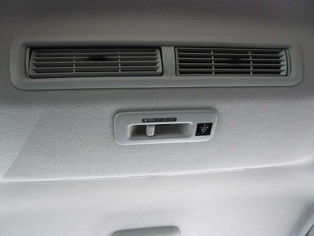 ルークス ６６０　ハイウェイスターＧターボ　両側ハンズフリーオートスライドドア装備　助手席エアバッグ　アイドリングストップ機能　両側電動スライドドア　インテリキ－　１オーナー　レーンキープ　ＬＥＤヘッドランプ　ＥＴＣ　点検記録簿　ドライブレコーダー　バックモニター　キーフリー　ＡＢＳ（16枚目）