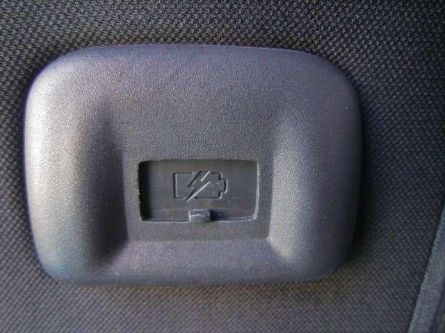 セレナ １．２　ｅ－ＰＯＷＥＲ　ハイウェイスター　Ｖ　アーバンクロム　メモリーナビ　アラウンドビュー　ＥＴＣ　インテリジェントエマージェンシーブレーキ　全周囲カメラ　ＬＥＤヘッド　アダプティブクルーズ　ＥＴＣ　両側自動ドア　レーンアシスト　ドラレコ　ワンオーナー　インテリキー　バックカメラ　ＡＢＳ（28枚目）