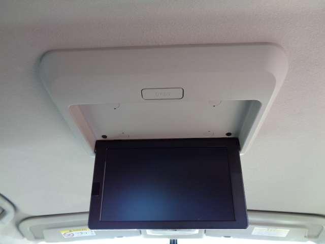 セレナ ２．０　ハイウェイスター　Ｖセレクション　両側ハンズフリーオートスライドドア装備　全周カメラ　Ｉ－ＳＴＯＰ　サイドカメラ　両側ＡＳＤ　Ａクルーズ　ワンオ－ナ－車　車線逸脱　ＬＥＤヘッドライト　バックカメラ　ＥＴＣ　ＴＶナビ　ドライブレコーダー　キーレス　オートエアコン　メモリーナビ（2枚目）