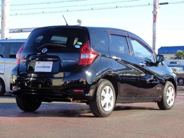 ノート １．２　ｅ－ＰＯＷＥＲ　Ｘ　メモリーナビ　Ｂｌｕｅｔｏｏｔｈ　運転席助手席エアバック　ＡＵＴＯエアコン　１オーナー　盗難防止システム　ナビＴＶ　運転席エアバッグ　キーレスエントリー　パワーウィンドウ　パワステ　メモリーナビ　ＡＢＳ　ワンセグ　スマキ－（2枚目）