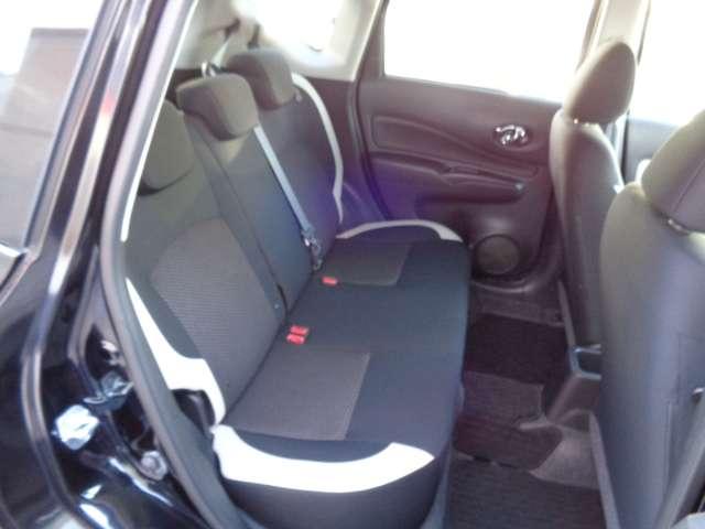 ノート １．２　ｅ－ＰＯＷＥＲ　Ｘ　メモリーナビ　Ｂｌｕｅｔｏｏｔｈ　運転席助手席エアバック　ＡＵＴＯエアコン　１オーナー　盗難防止システム　ナビＴＶ　運転席エアバッグ　キーレスエントリー　パワーウィンドウ　パワステ　メモリーナビ　ＡＢＳ　ワンセグ　スマキ－（6枚目）