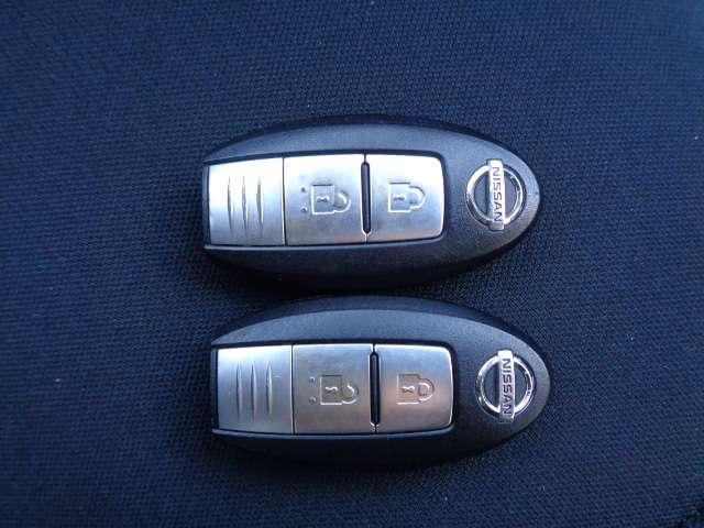 ノート １．２　ｅ－ＰＯＷＥＲ　Ｘ　メモリーナビ　Ｂｌｕｅｔｏｏｔｈ　運転席助手席エアバック　ＡＵＴＯエアコン　１オーナー　盗難防止システム　ナビＴＶ　運転席エアバッグ　キーレスエントリー　パワーウィンドウ　パワステ　メモリーナビ　ＡＢＳ　ワンセグ　スマキ－（16枚目）