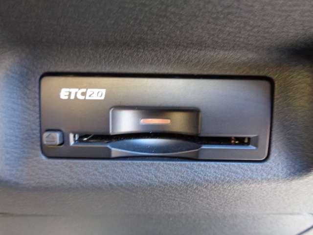 エクストレイル １．５　Ｇ　ｅ－４ＯＲＣＥ　４ＷＤ　ナッパーレザーシート　１オーナー　ＬＥＤヘッドランプ　ナビＴＶ　スマートキー　レーダークルーズ　ＬＫＡ　キーフリー　ＥＴＣ　４ＷＤ　アルミホイール　メモリーナビ　ドライブレコーダー　バックカメラ　サイドカメラ　ＰＳ　エアＢ（5枚目）