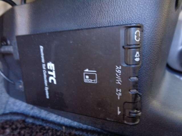 デイズ ６６０　ハイウェイスターＸ　社外ドライブレコーダー装備　当社下取り車　ナビＴＶ付　全席ＰＷ　ＩＳＴＯＰ　ダブルエアバッグ　ＰＳ　スマキー　Ｂカメラ　ＡＡＣ　盗難防止システム　ＥＴＣ　アルミホイール　キーフリーシステム　ＡＢＳ　１セグＴＶ　メモリーナビ　エアバック（11枚目）