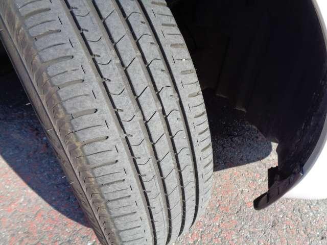 ノート １．２　メダリスト　メモリーナビ　アラウンドビューモニター　アラウンドビュモニター　イモビライザー　Ａストップ　インテリキー　オートエアコン　左右エアバック　バックビューモニター　メモリーナビ　ドラレコ　ＥＴＣ　車線逸脱防止　１オーナー　ナビＴＶ　パワステ（11枚目）