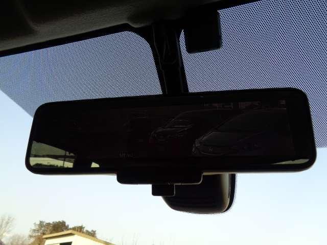 セレナ ２．０　ハイウェイスター　Ｖ　４ＷＤ　プロパイロット装備当社下取りワンオーナー　地デジ　カーテンエアバック　両側パワ－スライドドア　ＬＤＰ　ワンオナ　衝突被害軽減装置　追従クルーズ　ＬＥＤライト　フルオートエアコン　バックモニター　ＥＴＣ（12枚目）