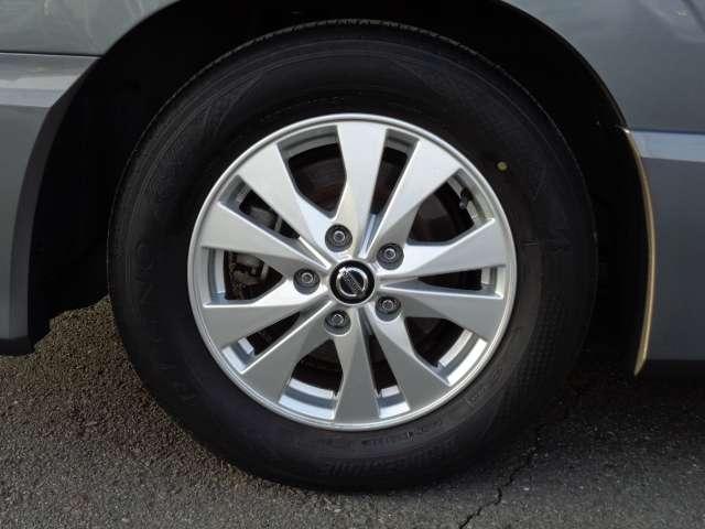 セレナ ２．０　ハイウェイスター　Ｖ　４ＷＤ　プロパイロット装備当社下取りワンオーナー　地デジ　カーテンエアバック　両側パワ－スライドドア　ＬＤＰ　ワンオナ　衝突被害軽減装置　追従クルーズ　ＬＥＤライト　フルオートエアコン　バックモニター　ＥＴＣ（28枚目）