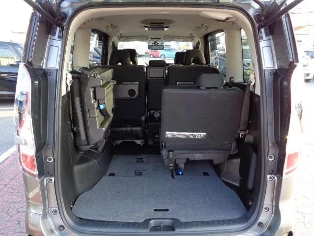 セレナ ２．０　ハイウェイスター　Ｖ　４ＷＤ　プロパイロット装備当社下取りワンオーナー　地デジ　カーテンエアバック　両側パワ－スライドドア　ＬＤＰ　ワンオナ　衝突被害軽減装置　追従クルーズ　ＬＥＤライト　フルオートエアコン　バックモニター　ＥＴＣ（32枚目）