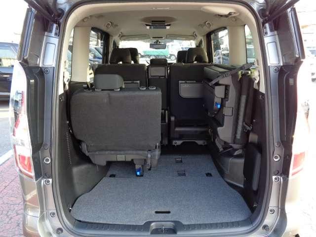 セレナ ２．０　ハイウェイスター　Ｖ　４ＷＤ　プロパイロット装備当社下取りワンオーナー　地デジ　カーテンエアバック　両側パワ－スライドドア　ＬＤＰ　ワンオナ　衝突被害軽減装置　追従クルーズ　ＬＥＤライト　フルオートエアコン　バックモニター　ＥＴＣ（34枚目）