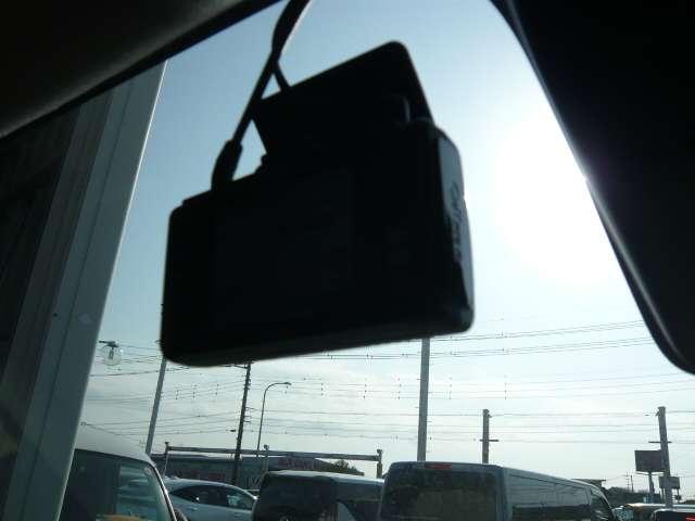 ルークス ６６０　Ｘ　社外ドライブレコーダー装備ワンオーナー車　ＡＨＢ　地デジ　緊急ブレーキ　レーンアシスト　ワンオ－ナ－車　アイドリングＳ　ＥＴＣ付き　インテリキー　ドラレコ　サイドエアバック　Ｂカメラ　パワーウインドウ（2枚目）