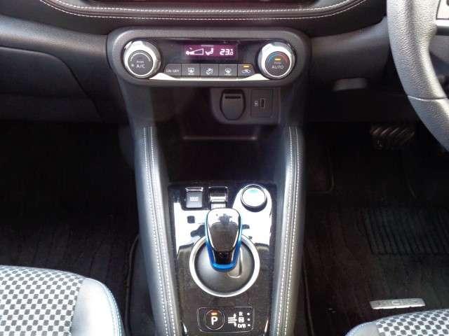 キックス １．２　Ｘ　（ｅ－ＰＯＷＥＲ）　メモリーナビ　アラウンドビュー　ドラレコ　オートＬＥＤ　スマートキ　レーダーブレーキサポート　地デジフルセグ　Ｒカメラ　エアコン　レーンキープ　ワンオーナー車　エアバッグ　ＬＥＤヘッドライト　ドラレコ（9枚目）