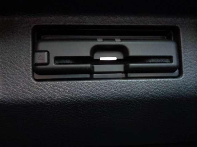 キックス １．２　Ｘ　（ｅ－ＰＯＷＥＲ）　メモリーナビ　アラウンドビュー　ドラレコ　オートＬＥＤ　スマートキ　レーダーブレーキサポート　地デジフルセグ　Ｒカメラ　エアコン　レーンキープ　ワンオーナー車　エアバッグ　ＬＥＤヘッドライト　ドラレコ（13枚目）