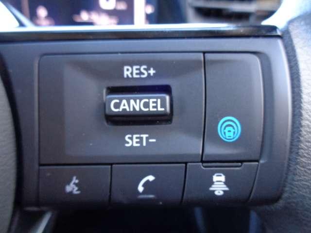 ノート １．２　Ｘ　社用車ＵＰ　コネクトナビ　プロパイロット　インテリジェントクルーズ　助手席エアバック　ＰＳ　ＰＷ　盗難防止　キーフリーシステム　ナビ付　【ＬＥＤヘッドライト】　ＡＡＣ　記録簿付き　ワンオ－ナ－車　禁煙（11枚目）