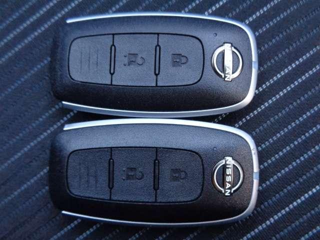 ノート １．２　Ｘ　社用車ＵＰ　コネクトナビ　プロパイロット　インテリジェントクルーズ　助手席エアバック　ＰＳ　ＰＷ　盗難防止　キーフリーシステム　ナビ付　【ＬＥＤヘッドライト】　ＡＡＣ　記録簿付き　ワンオ－ナ－車　禁煙（13枚目）