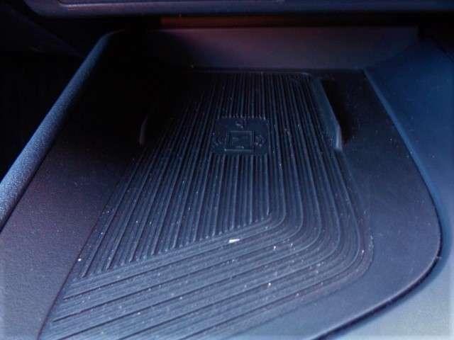 ノート １．２　Ｘ　社用車ＵＰ　コネクトナビ　プロパイロット　インテリジェントクルーズ　助手席エアバック　ＰＳ　ＰＷ　盗難防止　キーフリーシステム　ナビ付　【ＬＥＤヘッドライト】　ＡＡＣ　記録簿付き　ワンオ－ナ－車　禁煙（17枚目）