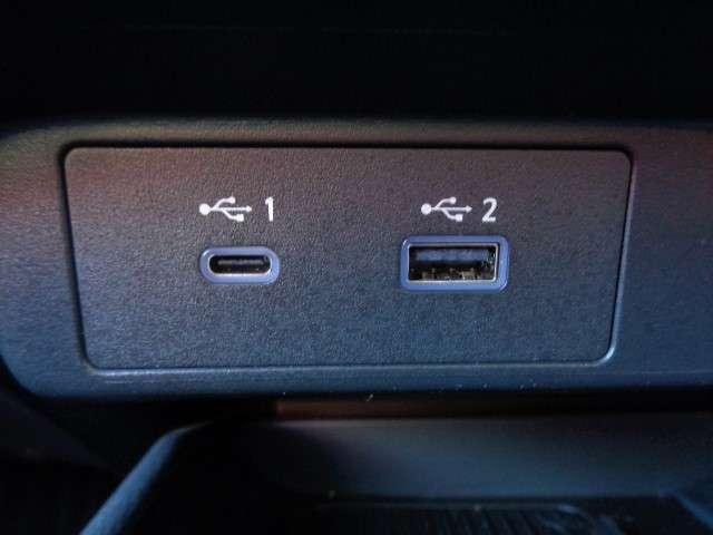 ノート １．２　Ｘ　社用車ＵＰ　コネクトナビ　プロパイロット　インテリジェントクルーズ　助手席エアバック　ＰＳ　ＰＷ　盗難防止　キーフリーシステム　ナビ付　【ＬＥＤヘッドライト】　ＡＡＣ　記録簿付き　ワンオ－ナ－車　禁煙（33枚目）